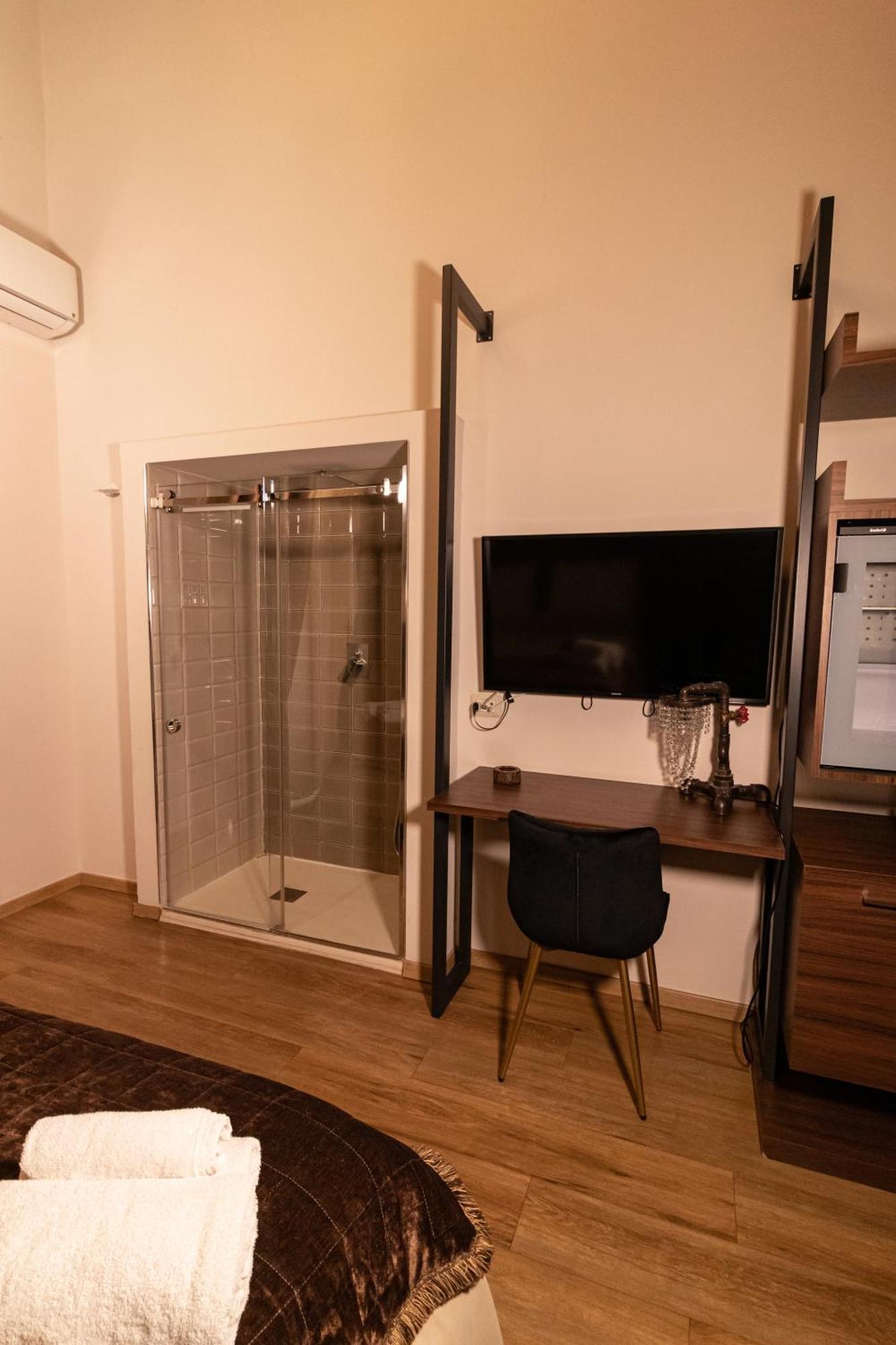 Duomo Luxury Suites Napoli Exterior foto