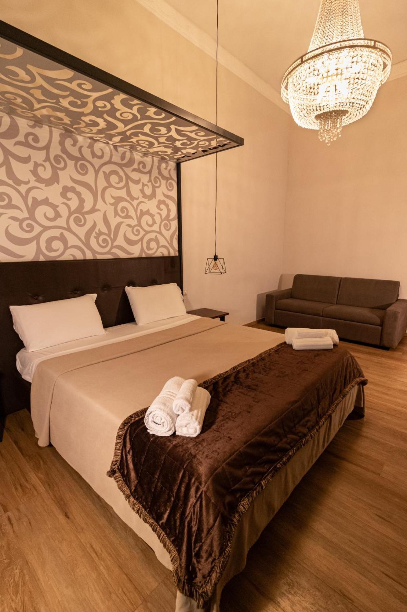 Duomo Luxury Suites Napoli Exterior foto