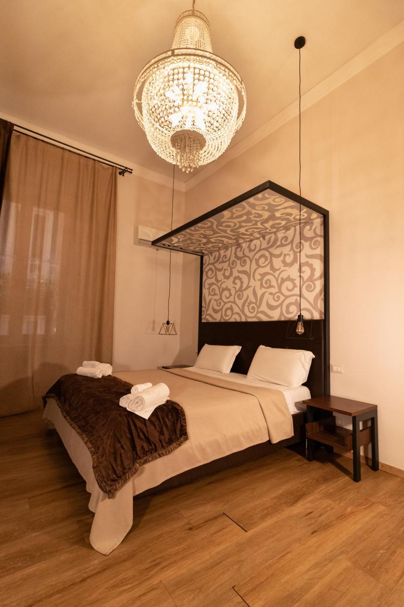 Duomo Luxury Suites Napoli Exterior foto